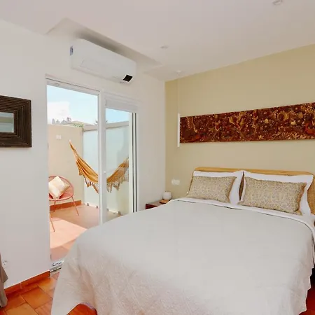 Marina Vista Sol-cleverdetails, Marina View, Sleeps 2 Adults And 2 Children * 빌라모라